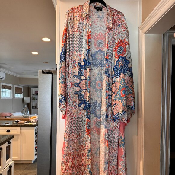 Feathers by Tolani Maxi Kimino- Size Medium - Picture 2 of 4